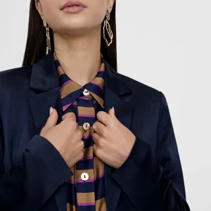 Lola Casademunt Americanas Y Blazers<Americana efecto satén NAVY