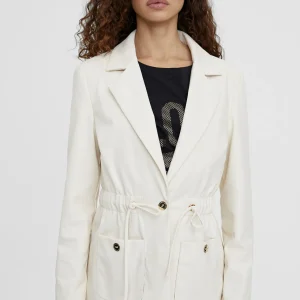 Lola Casademunt Chaquetas Y Gabardinas | Americanas Y Blazers<Americana fruncido en efecto piel CRUDO