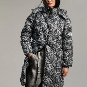 Lola Casademunt Animal Print | Abrigos Y Cazadoras<Anorak acolchado animal print GRIS-NEGRO