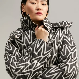 Lola Casademunt Abrigos Y Cazadoras<Anorak corto acolchado monograma NEGRO-CRUDO