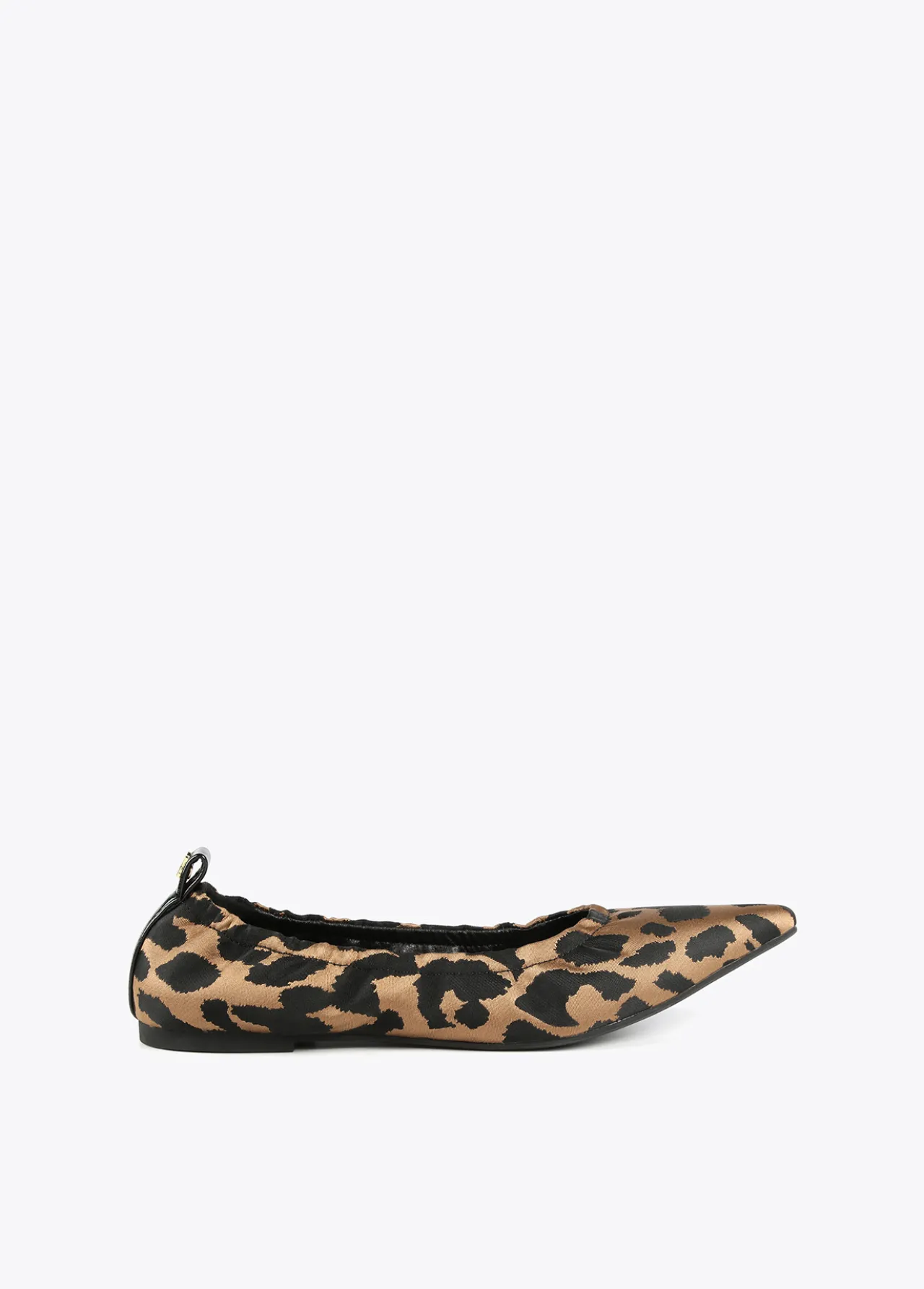bailarina_animal_print_3.webp Lola Casademunt Animal Print | Zapatos Planos<Bailarina animal print CRUDO-NEGRO
