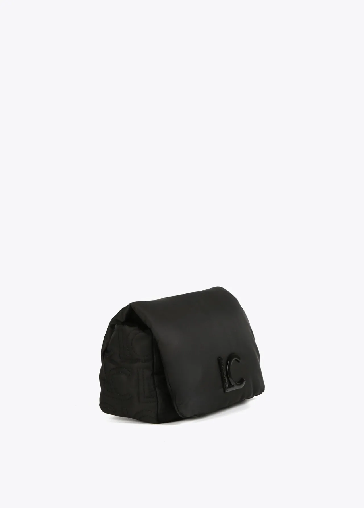 bandolera_acolchada_0-1.webp Lola Casademunt Bandoleras | Bolsos Pequeños<Bandolera acolchada CRUDO