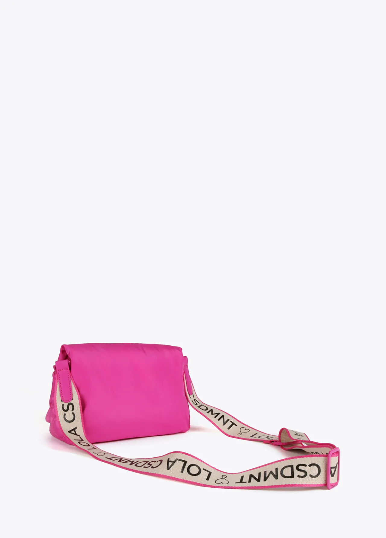 bandolera_acolchada_3-2.webp Lola Casademunt Bandoleras | Bolsos Pequeños<Bandolera acolchada CRUDO