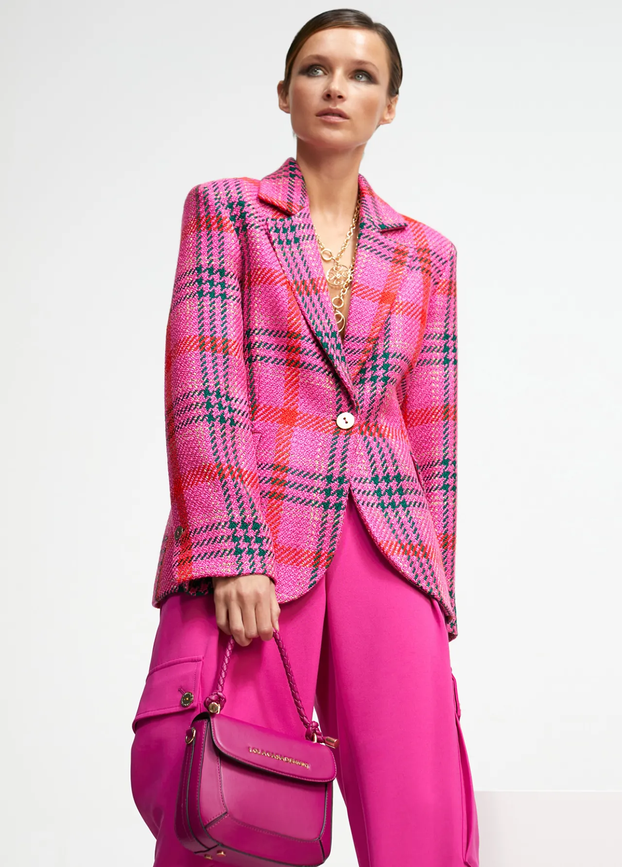 bandolera_asa_trenzada_6-1.webp Lola Casademunt Bolsos De Hombro | Bandoleras<Bandolera asa trenzada FUCSIA