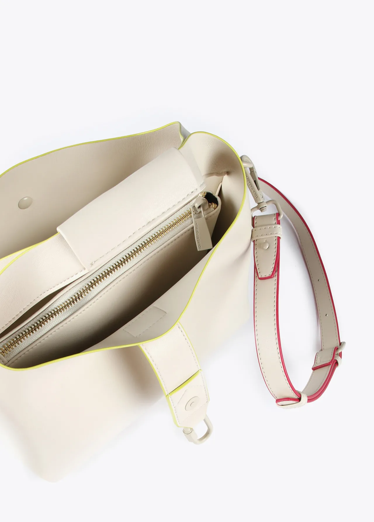 bandolera_cruda_2.webp Lola Casademunt Bolsos<Bandolera cruda CRUDO