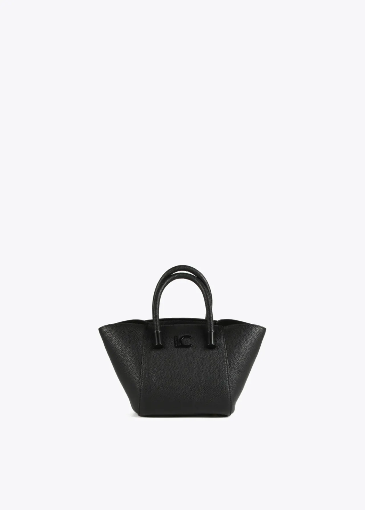 bandolera_mini_shopper_4.webp Lola Casademunt Bandoleras | Bolsos Pequeños<Bandolera mini shopper FUCSIA