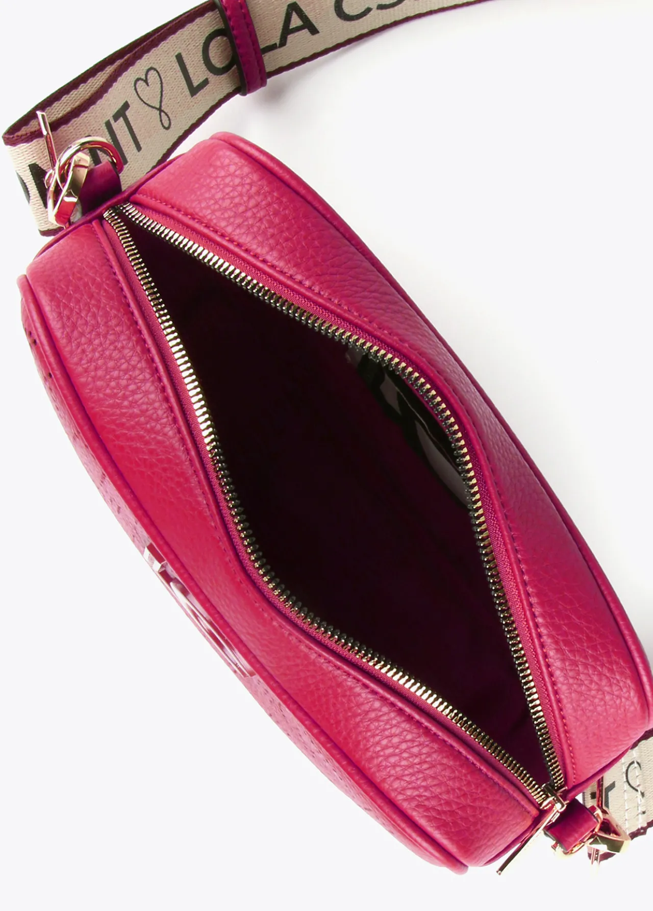 bandolera_troquelada_3-2.webp Lola Casademunt Bandoleras | Bolsos Pequeños<Bandolera troquelada MARRON