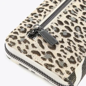 Lola Casademunt Accesorios<Billetero grande tejido zebra CRUDO-MARRON