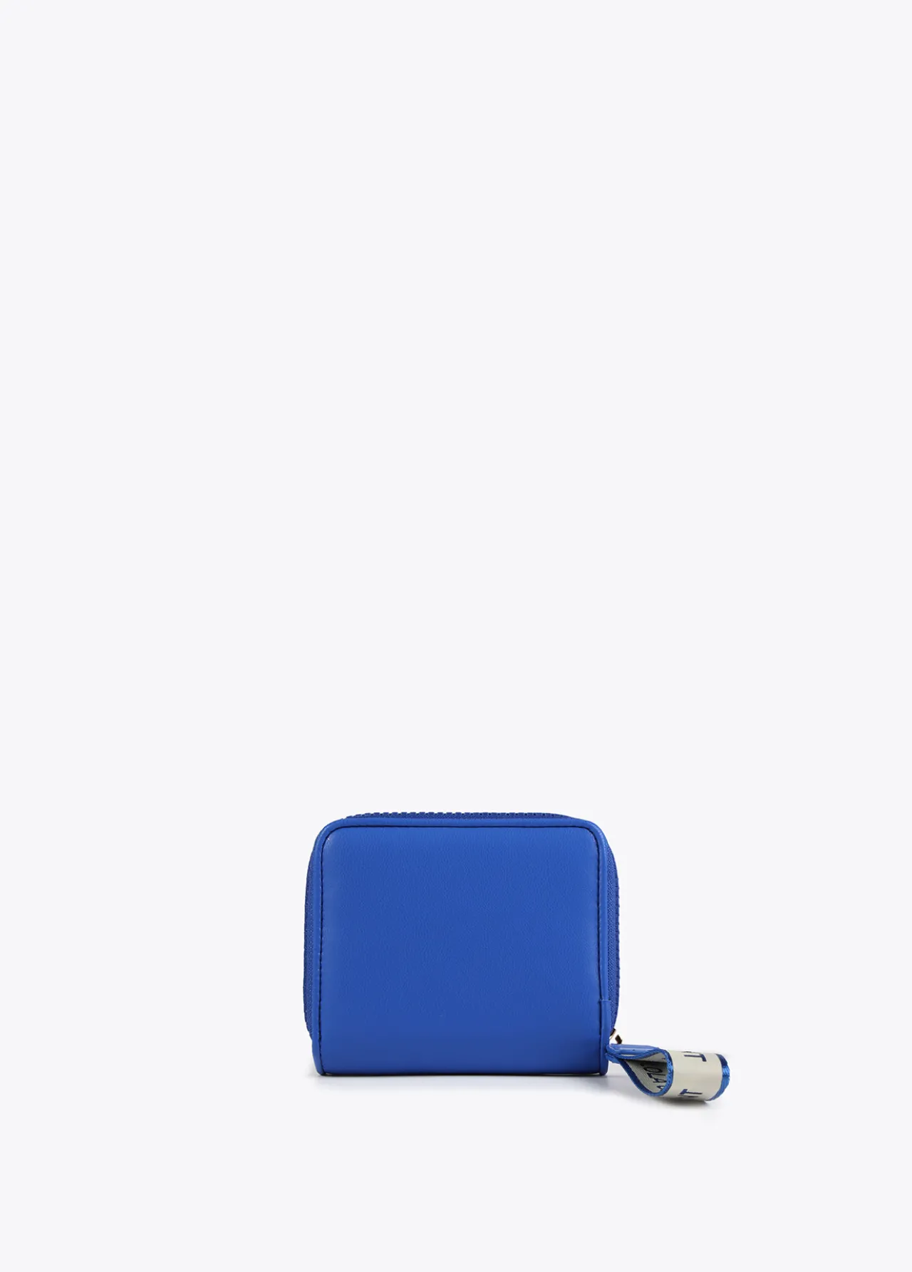 billetero_pequeo_3-1.webp Lola Casademunt Accesorios | Bolsos<Billetero pequeño FUCSIA