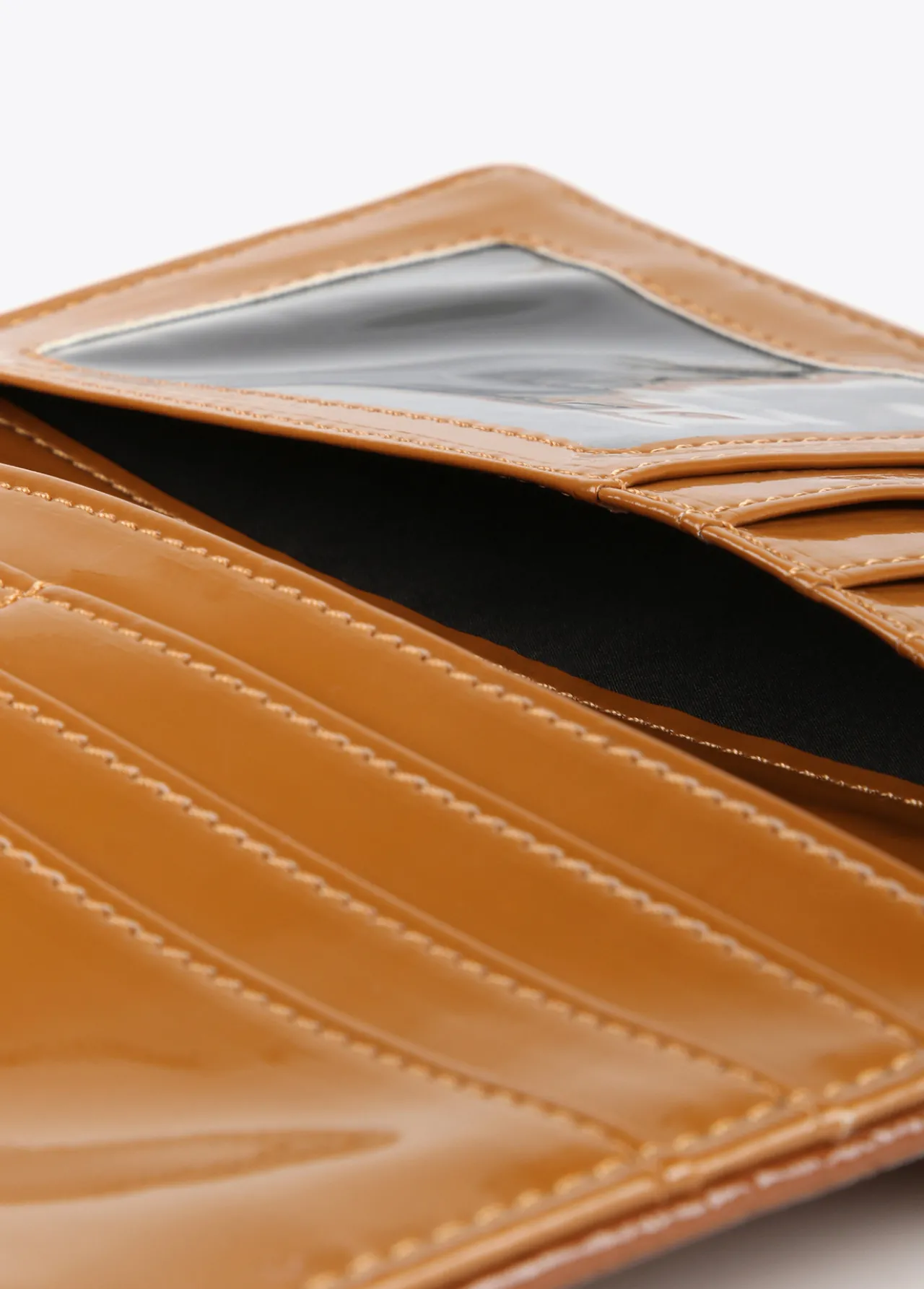 billetero_textura_3-1.webp Lola Casademunt Carteras Y Monederos<Billetero textura MARRON