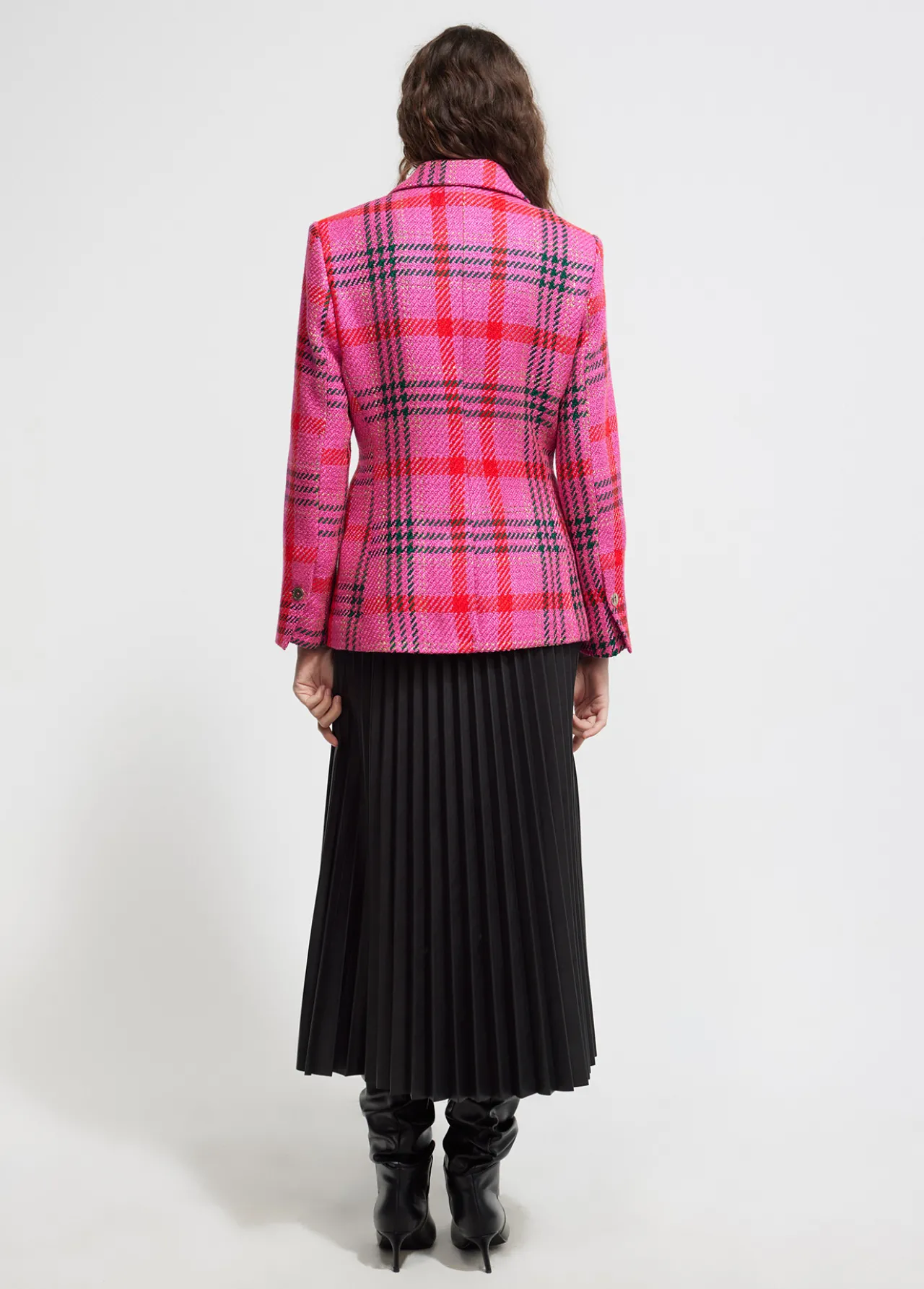blazer_cuadros_tweed_3.webp Lola Casademunt Americanas Y Blazers<Blazer cuadros tweed ROSA-MULTICOLOR