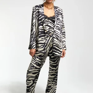 Lola Casademunt Animal Print | Americanas Y Blazers<Blazer estampada cebra NEGRO-CRUDO