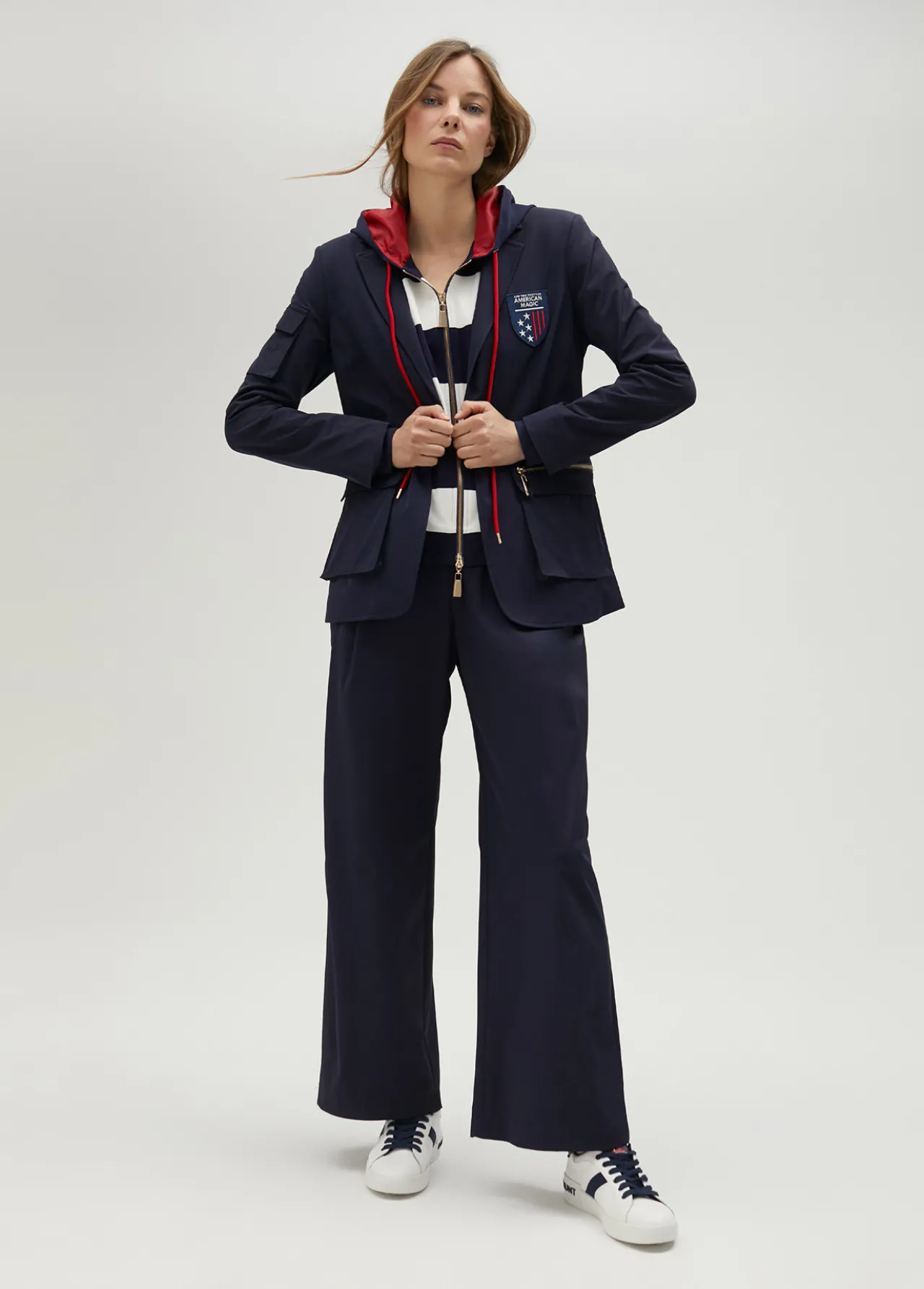 blazer_tcnica_de_edicin_limitada__lola_casademunt_0.webp Lola Casademunt Americanas Y Blazers<Blazer técnica de edición limitada - Lola Casademunt NAVY