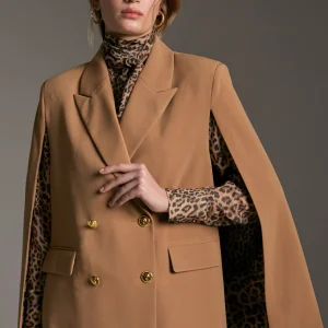 Lola Casademunt Americanas Y Blazers<Blazer tipo capa CAMEL