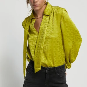 Lola Casademunt Camisas Y Blusas<Blusa con lazo PISTACHO