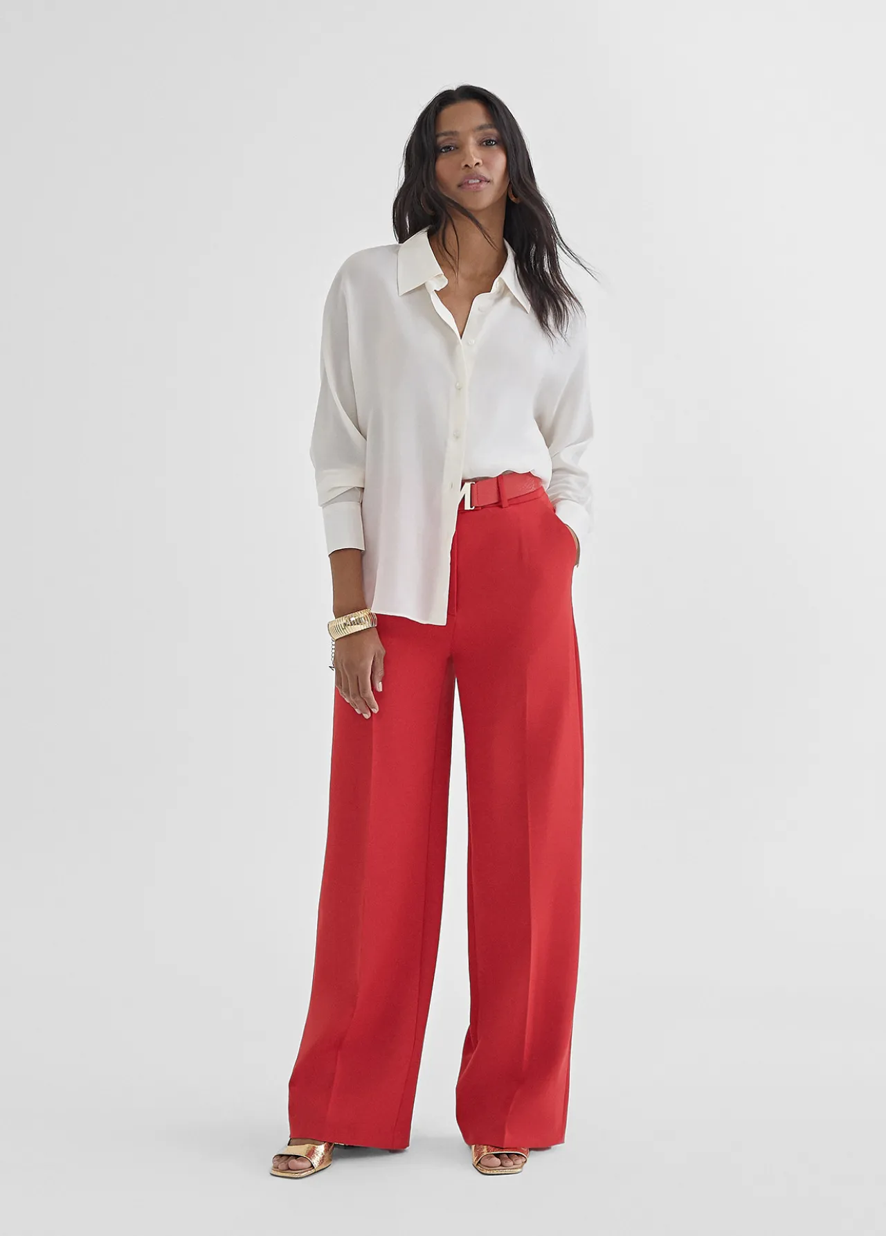 blusa_monocolor_2.webp Lola Casademunt Camisas Y Blusas<Blusa monocolor CRUDO