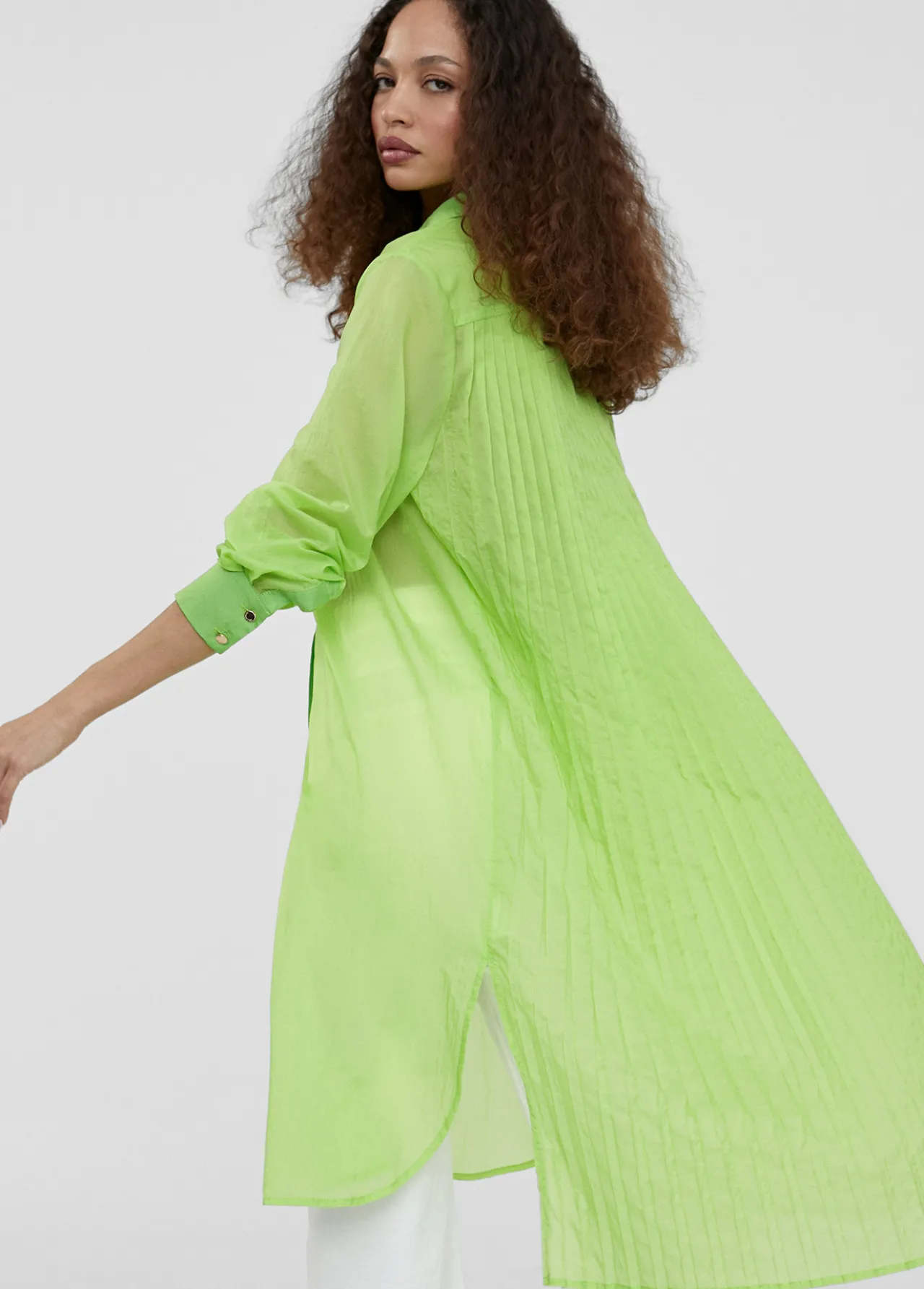 blusn_largo_aberturas_1-2.webp Lola Casademunt Camisas Y Blusas | Americanas Y Blazers<Blusón largo aberturas BUGANVILIA