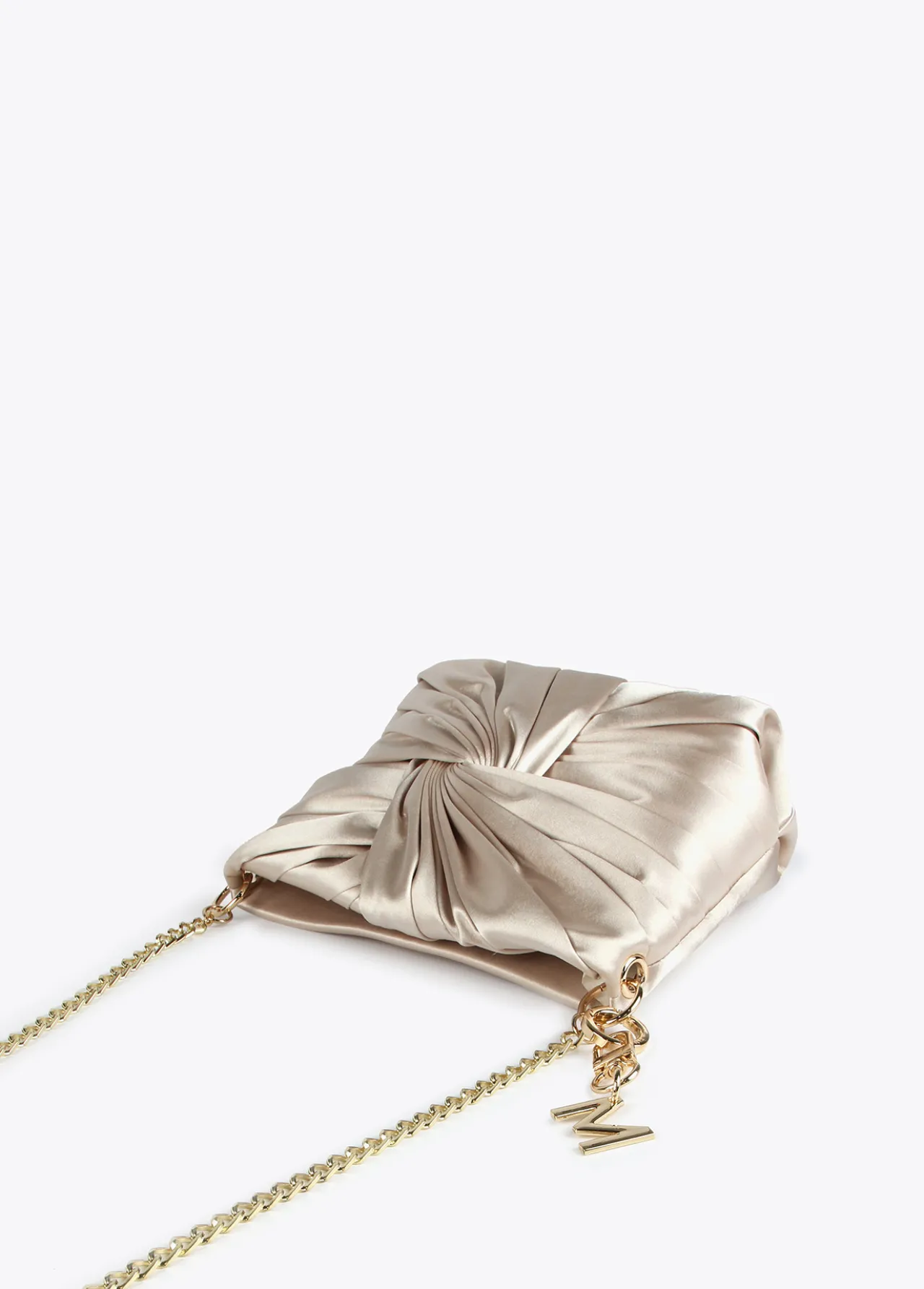 bolsito_de_fiesta_y_lazo_3-1.webp Lola Casademunt Bolsos<Bolsito de fiesta y lazo FUCSIA