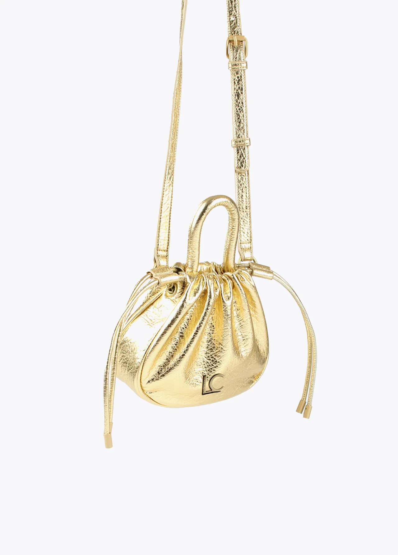 bolso_bandolera_con_logo_6.webp Lola Casademunt Bolsos<Bolso bandolera con logo DORADO