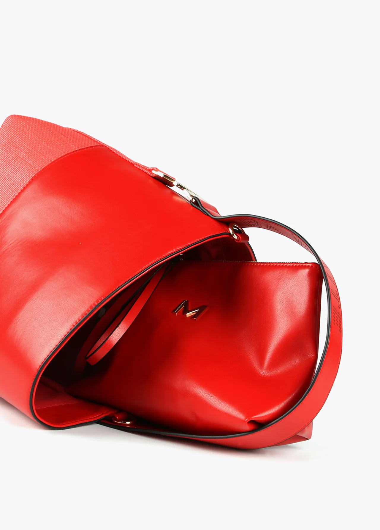 bolso_bandolera_materiales_combinados_3-2.webp Lola Casademunt Bolsos<Bolso bandolera materiales combinados ROJO