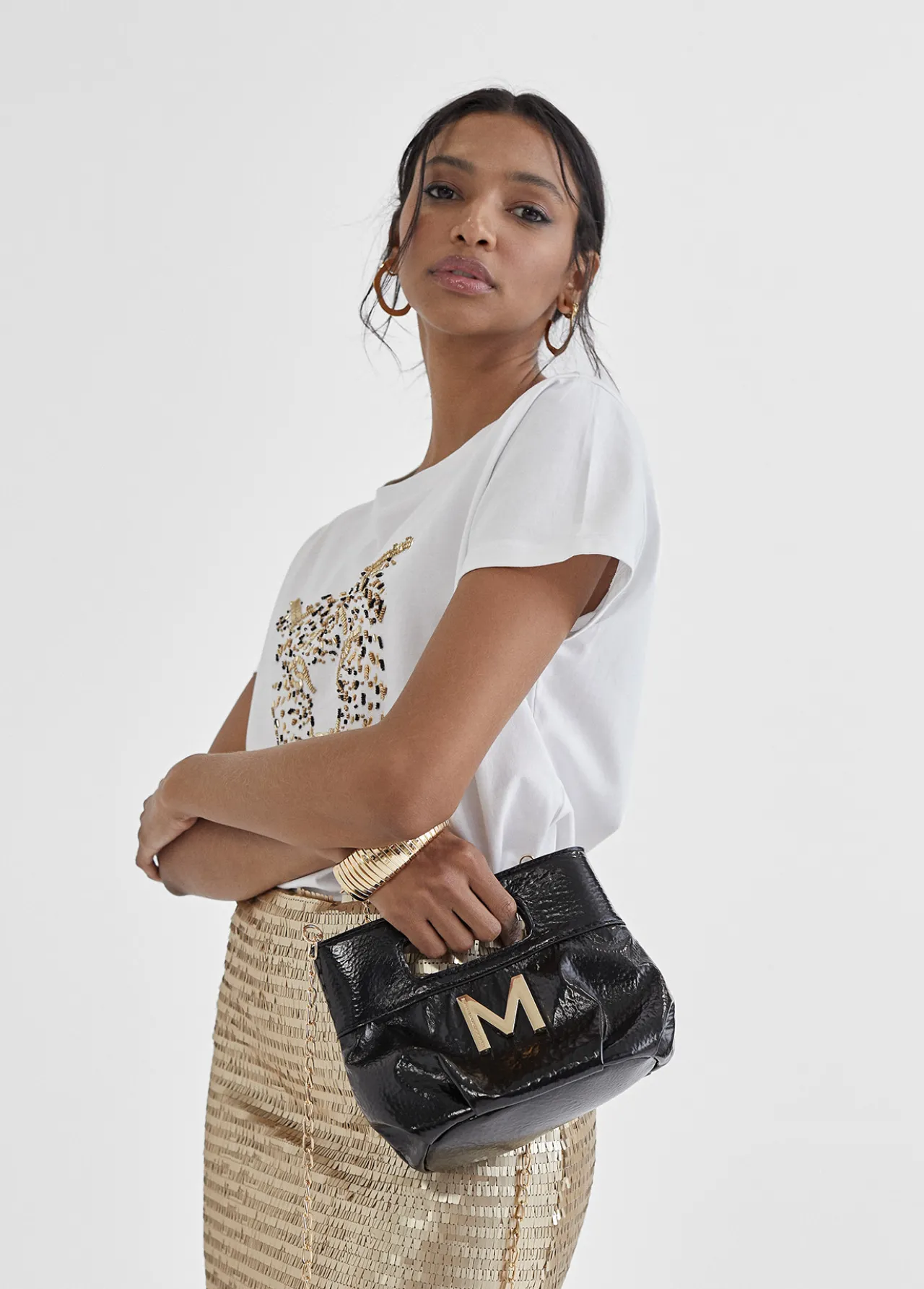 bolso_de_mano_con_frunces_1-1.webp Lola Casademunt Bolsos<Bolso de mano con frunces FUCSIA