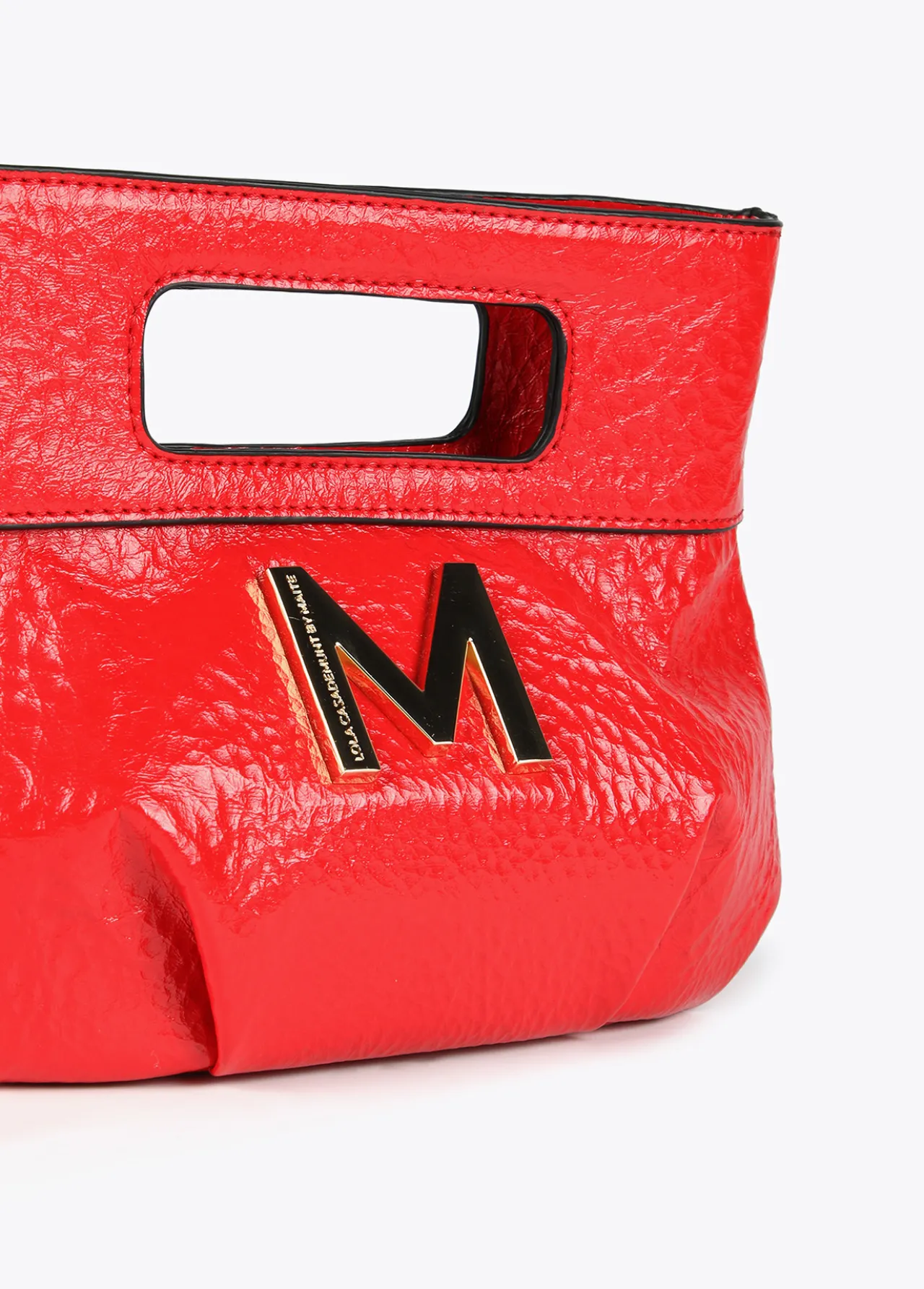 bolso_de_mano_con_frunces_5.webp Lola Casademunt Bolsos<Bolso de mano con frunces FUCSIA