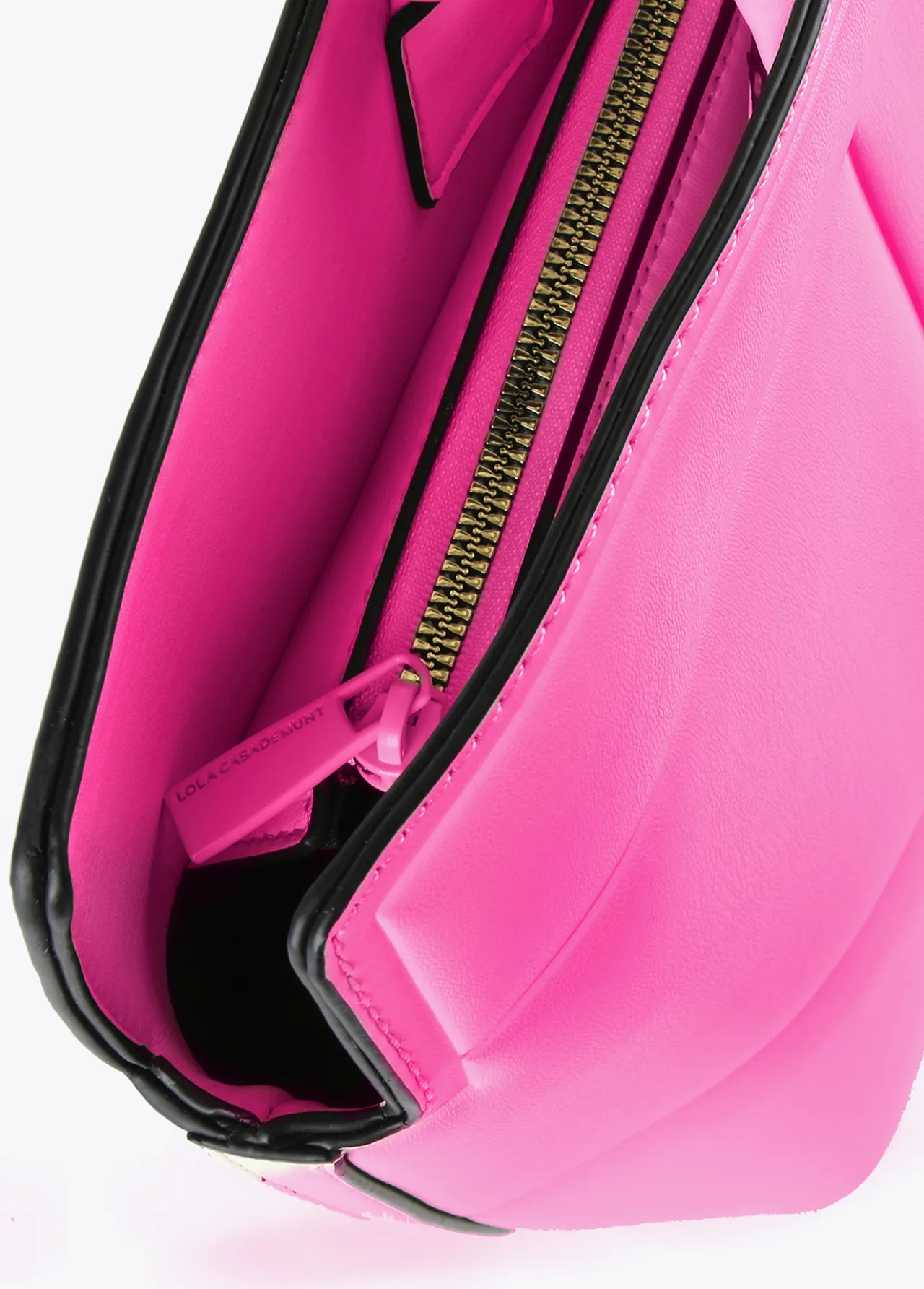 bolso_tipo_shopper_acolchado_4-2.webp Lola Casademunt Bolsos<Bolso tipo shopper acolchado CAMEL