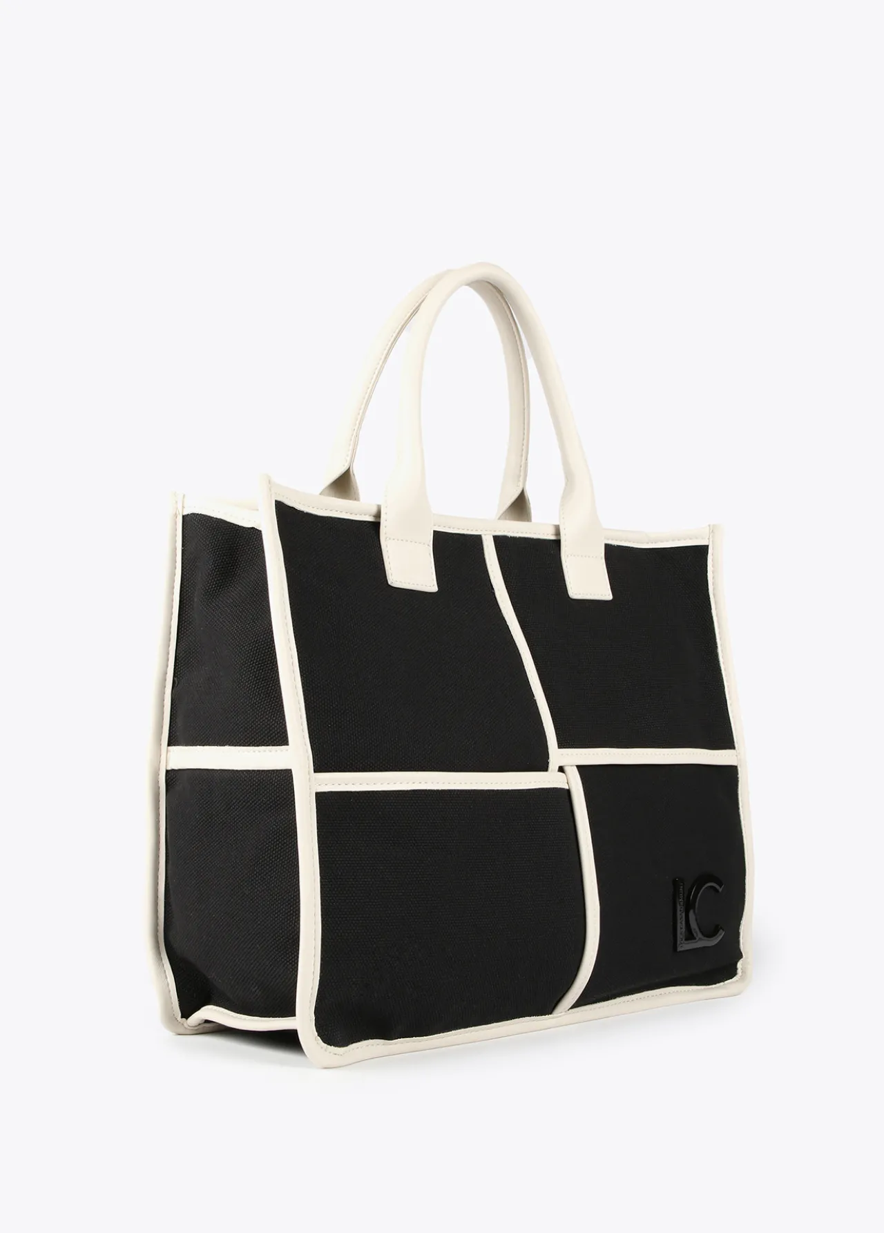 bolso_tipo_shopper_blanco_y_negro_5.webp Lola Casademunt Bolsos<Bolso tipo shopper blanco y negro CRUDO-NEGRO