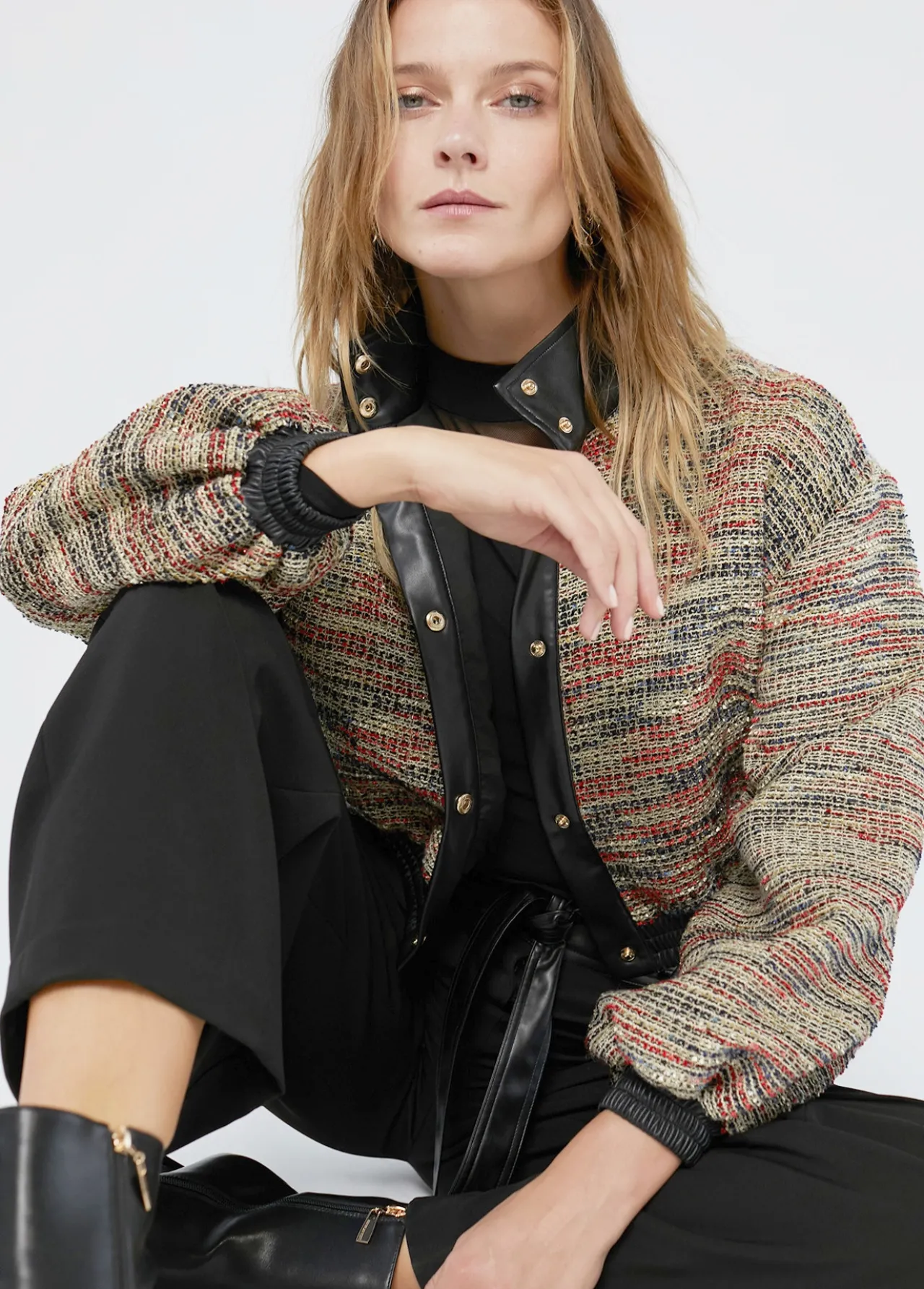 bomber_tweed_0.webp Lola Casademunt Abrigos Y Cazadoras | Chaquetas Y Gabardinas<Bomber tweed NEGRO-NARANJA