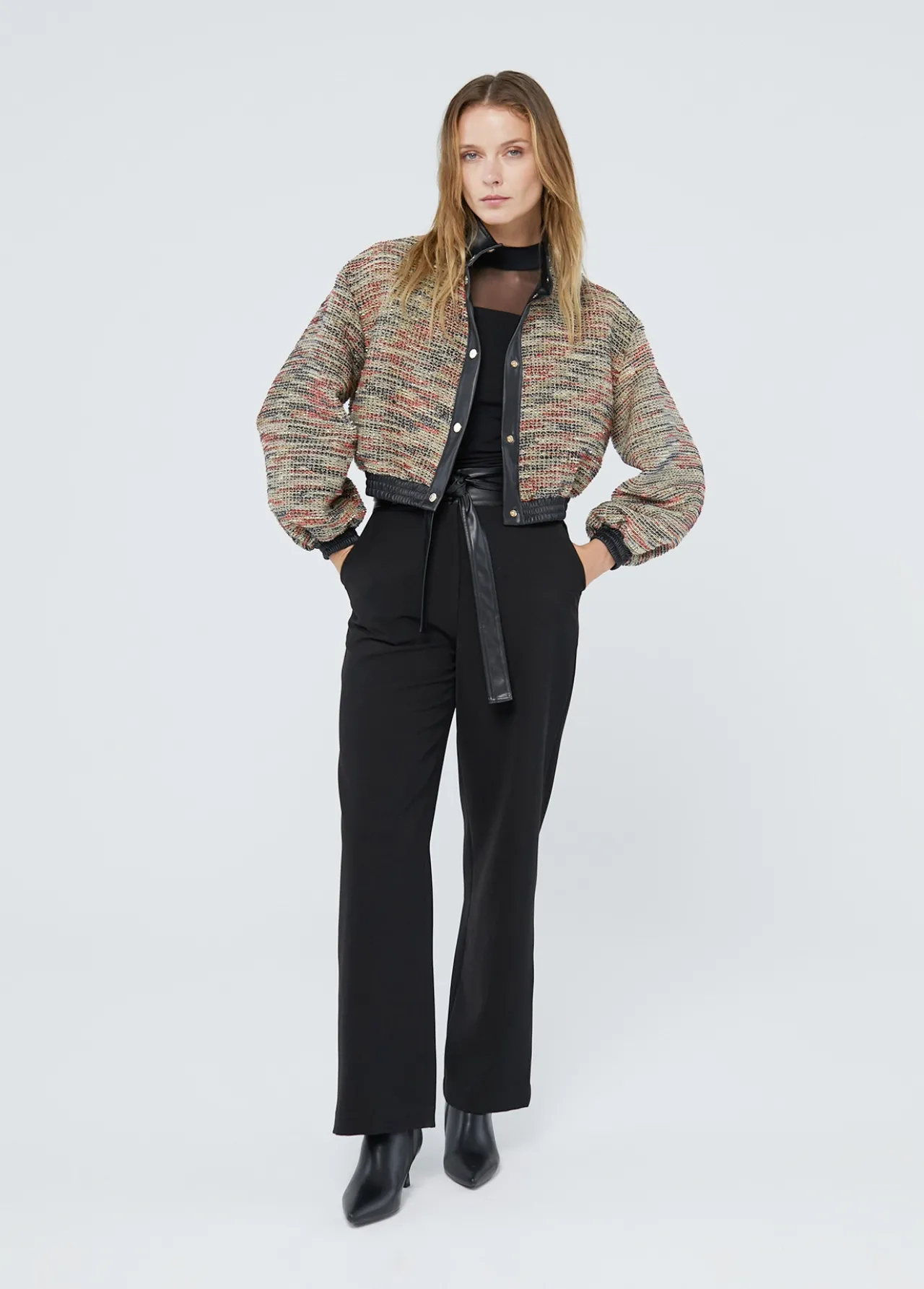 bomber_tweed_3.webp Lola Casademunt Abrigos Y Cazadoras | Chaquetas Y Gabardinas<Bomber tweed NEGRO-NARANJA