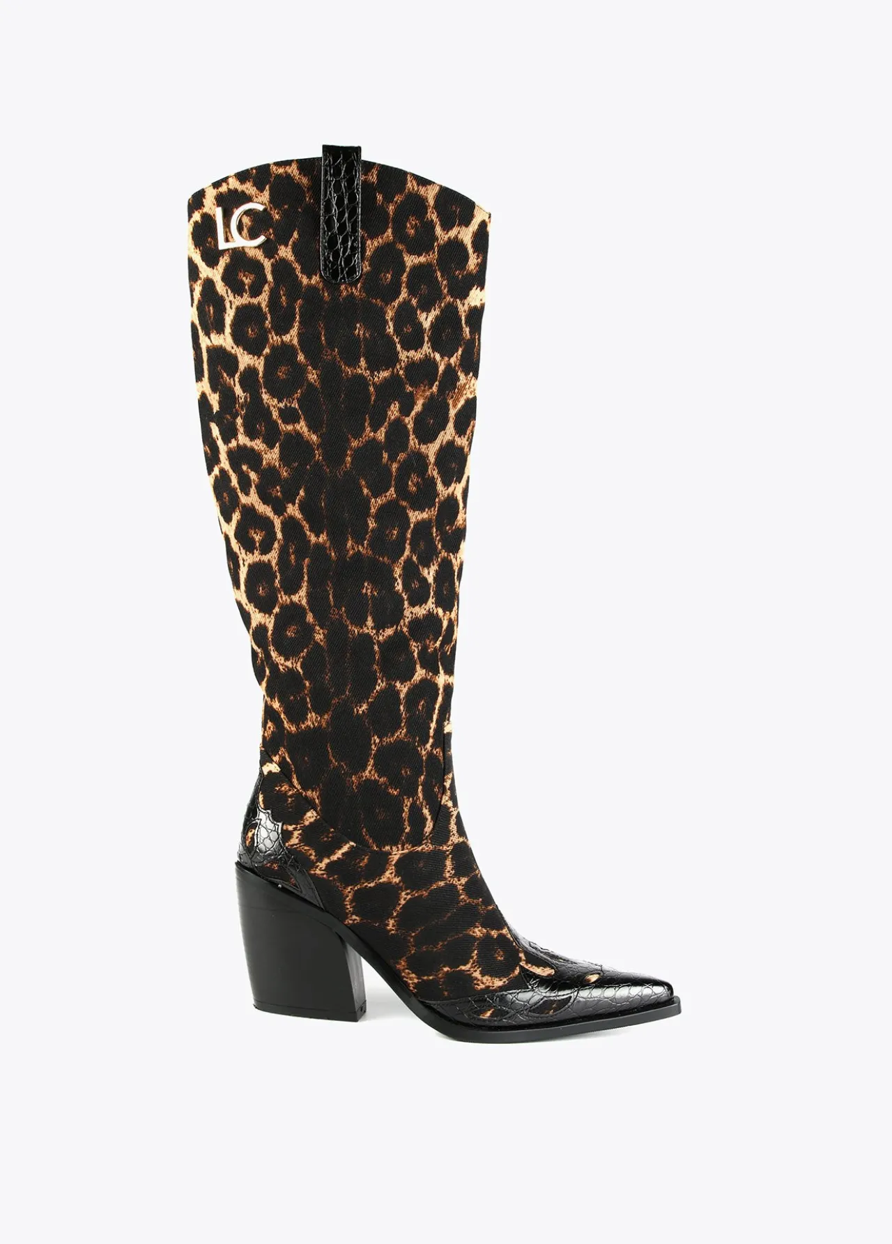bota_cowboy_leopardo__coleccin_lola__lola_casademunt_0.webp Lola Casademunt Botas Y Botines<Bota cowboy leopardo | COLECCIÓN LOLA | Lola Casademunt ESTAMPADO
