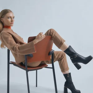 Lola Casademunt Botas Y Botines<Botín con hebilla | Calzado | Lola Casademunt MARRON