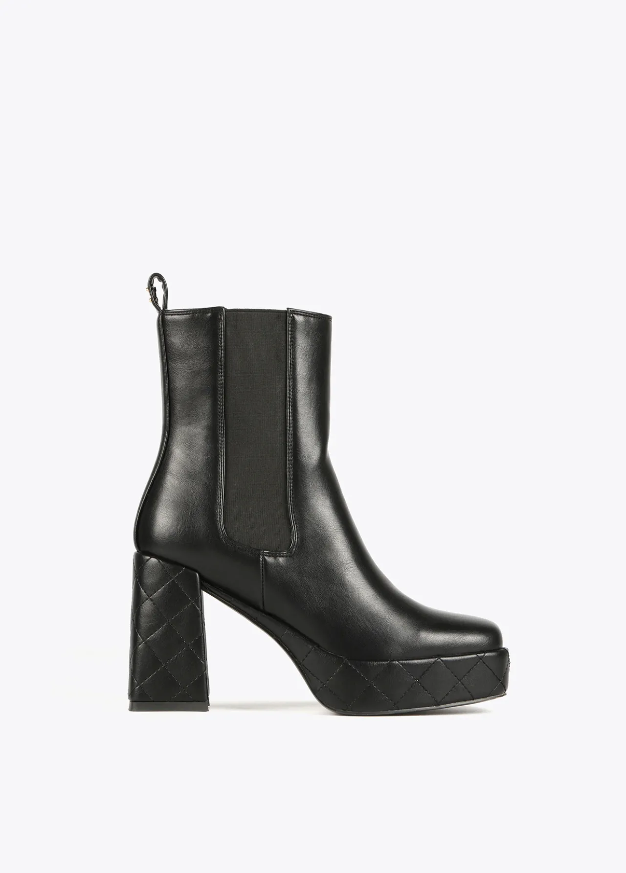 botn_negro_plataforma_0.webp Lola Casademunt Botas Y Botines<Botín plataforma NEGRO