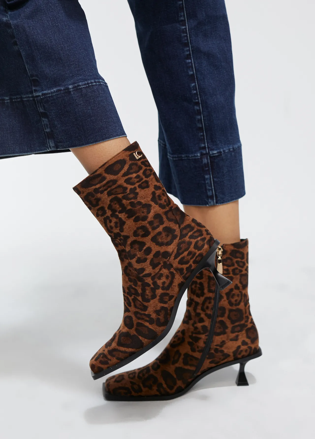 botn_tejido_animal_print_1.webp Lola Casademunt Animal Print | Botas Y Botines<Botín tejido animal print MARRON-NEGRO