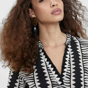 Lola Casademunt Camisas Y Blusas | Baño<Caftán camisero estampado étnico NEGRO-BLANCO