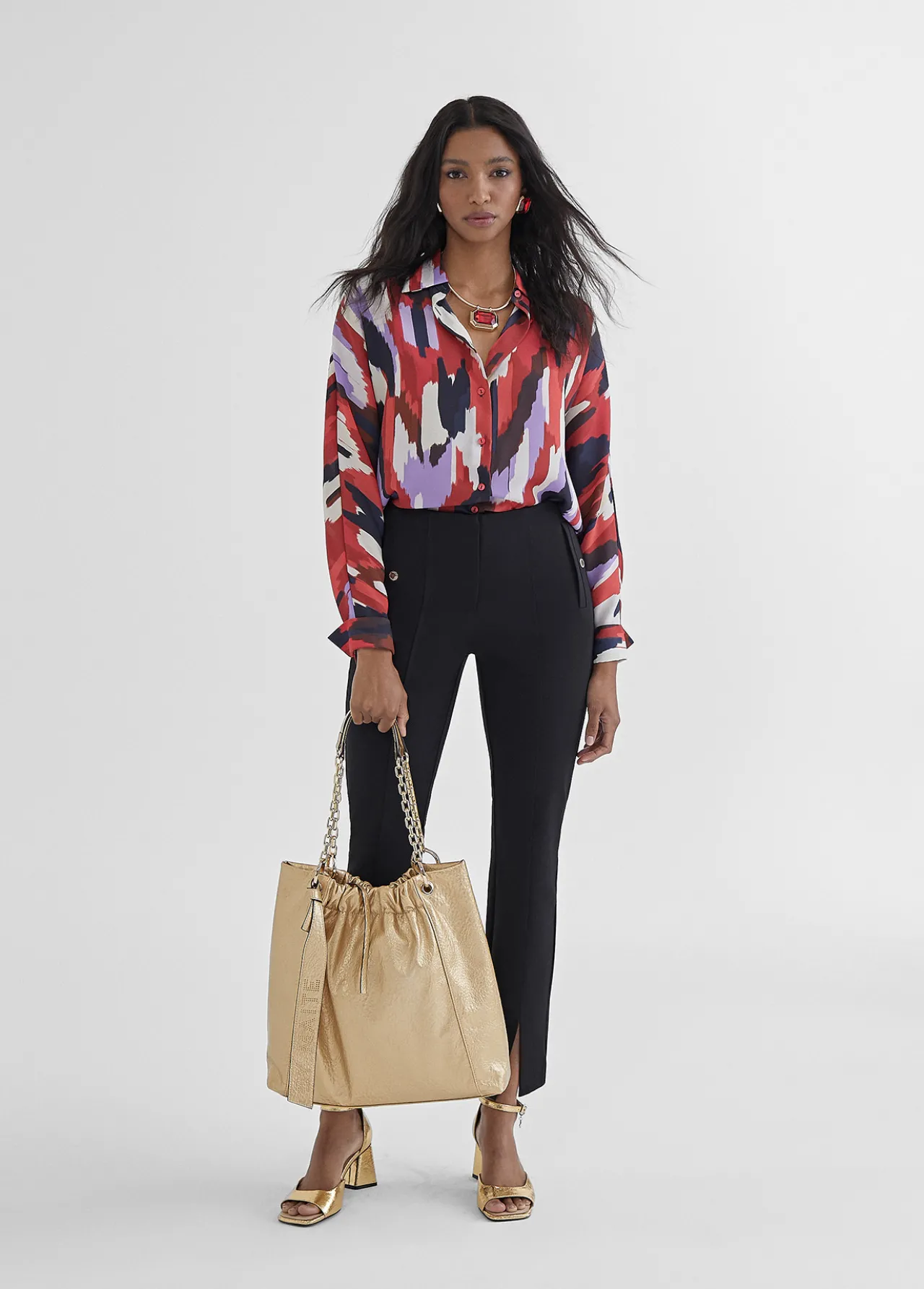 camisa_estampada_0.webp Lola Casademunt Camisas Y Blusas<Camisa estampada LILA-ROJO