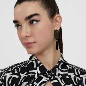 Lola Casademunt Camisas Y Blusas<Camisa fluida monograma NEGRO-BLANCO