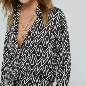 Lola Casademunt Camisas Y Blusas<Camisa monograma M NEGRO-CRUDO