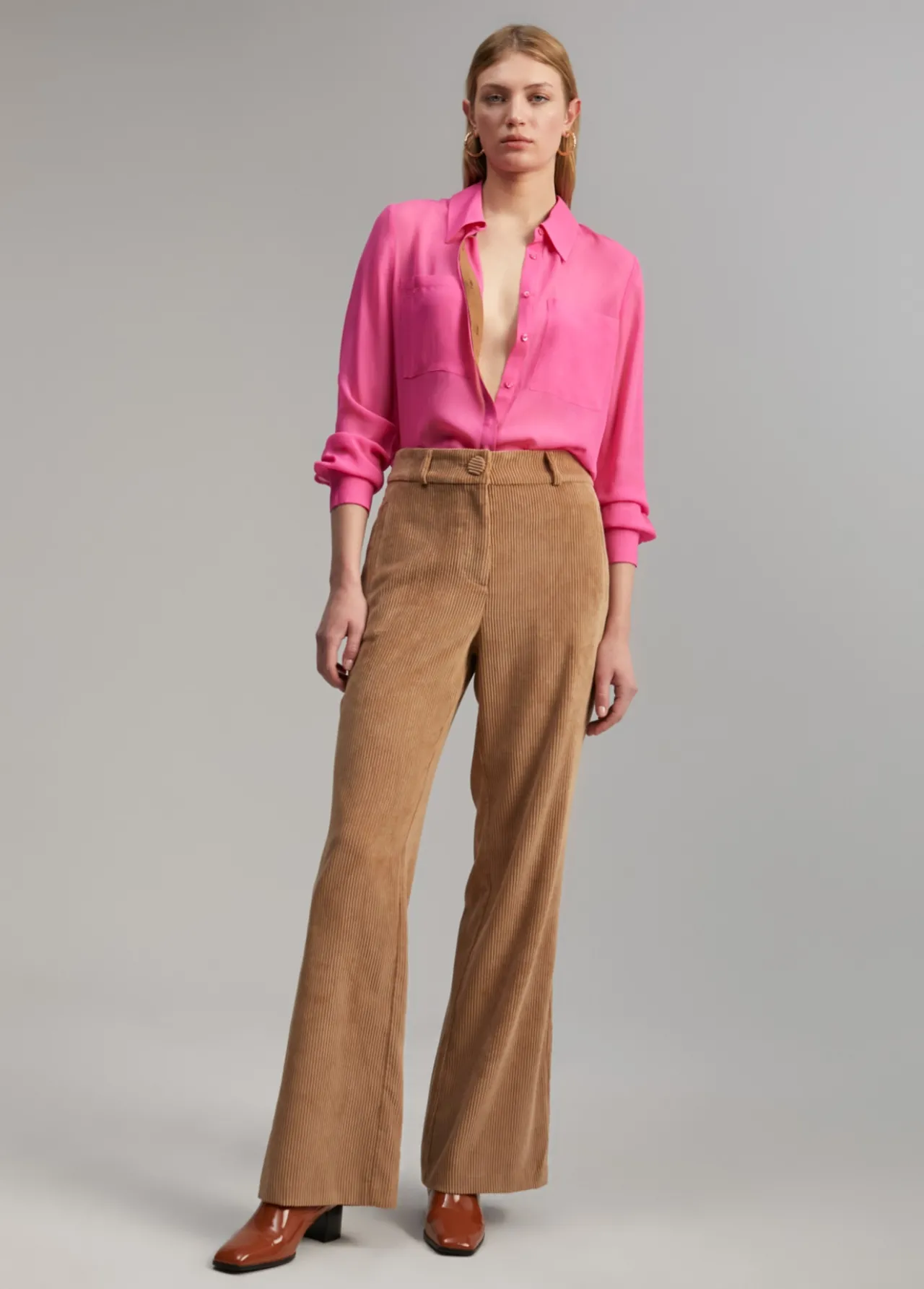 camisa_transparencia_bolsillos_4.webp Lola Casademunt Camisas Y Blusas<Camisa transparencia bolsillos ROSA
