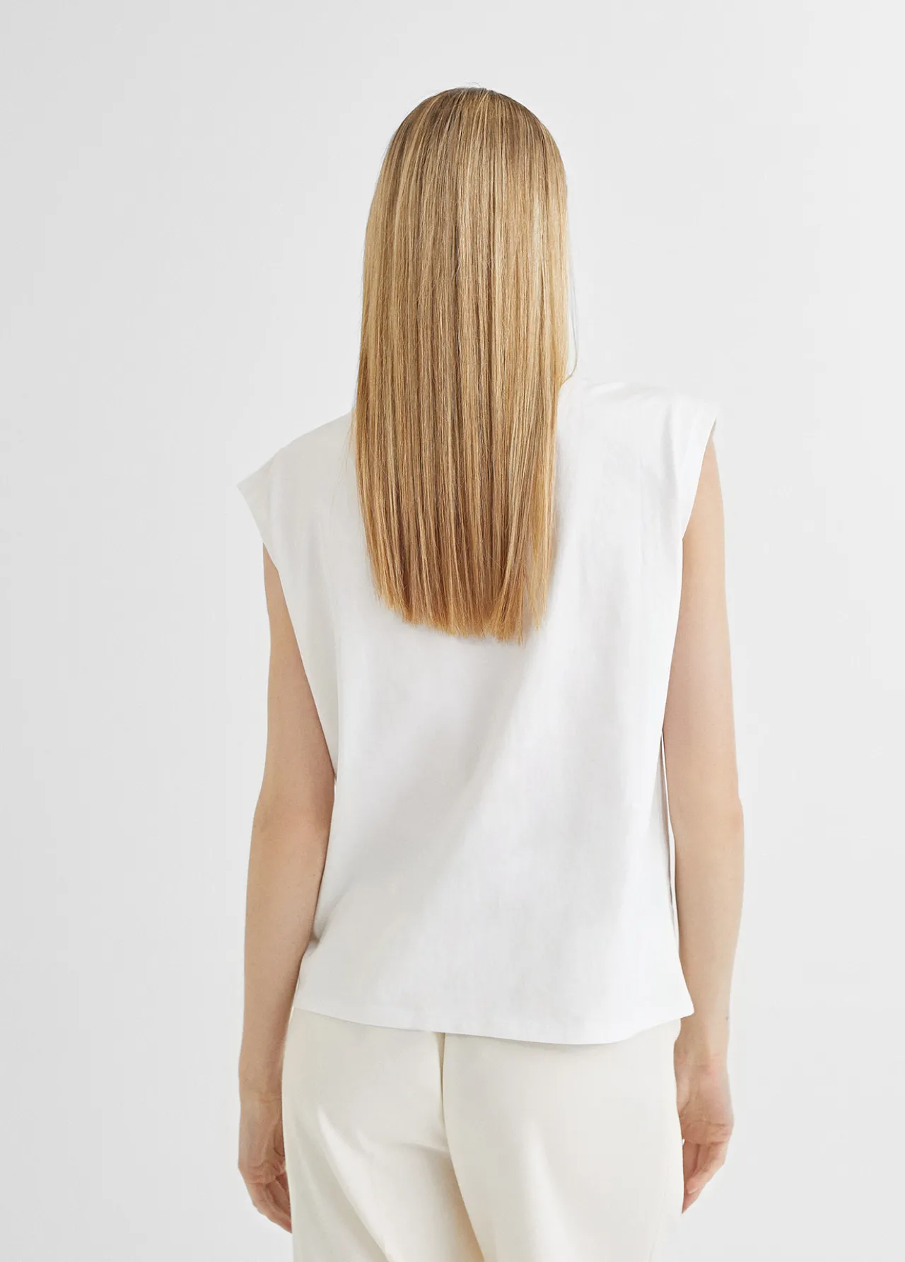 camiseta_bird_3.webp Lola Casademunt Camisetas Y Tops<Camiseta bird BLANCO-METAL