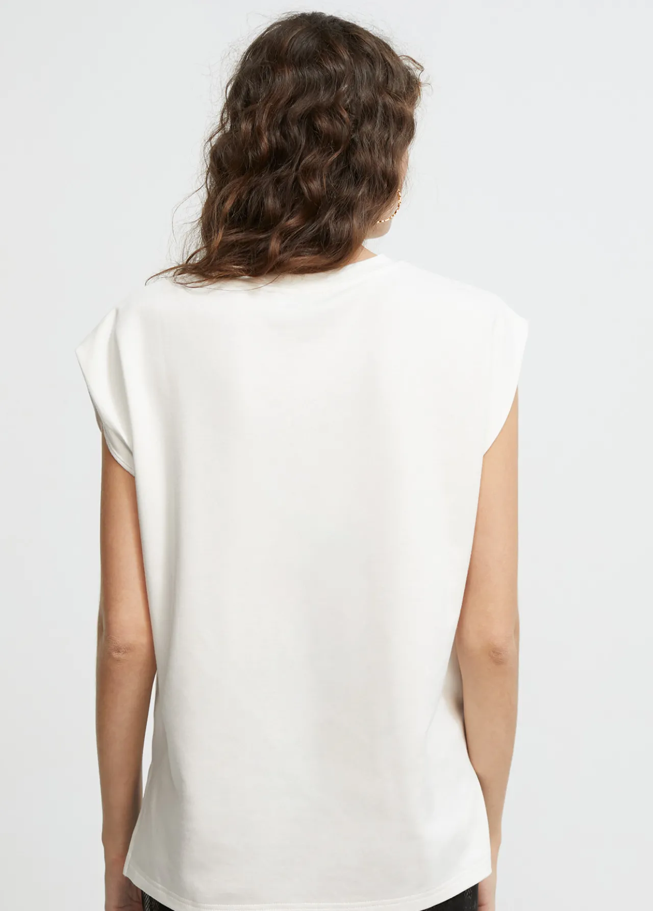 camiseta_detalle_bordado_6.webp Lola Casademunt Camisetas Y Tops<Camiseta detalle bordado BLANCO