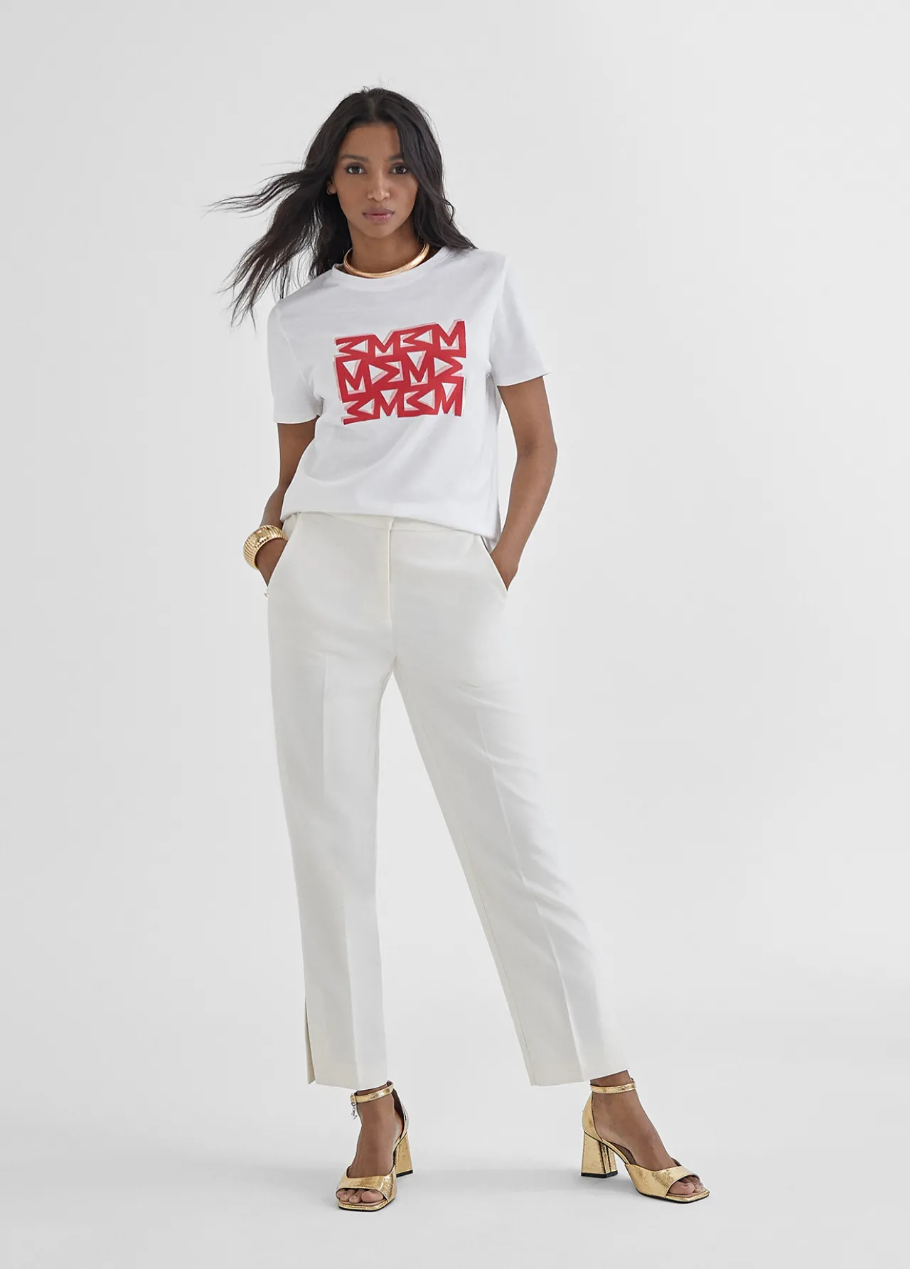 camiseta_estampado_m_1.webp Lola Casademunt Camisetas Y Tops<Camiseta estampado M BLANCO-ROJO
