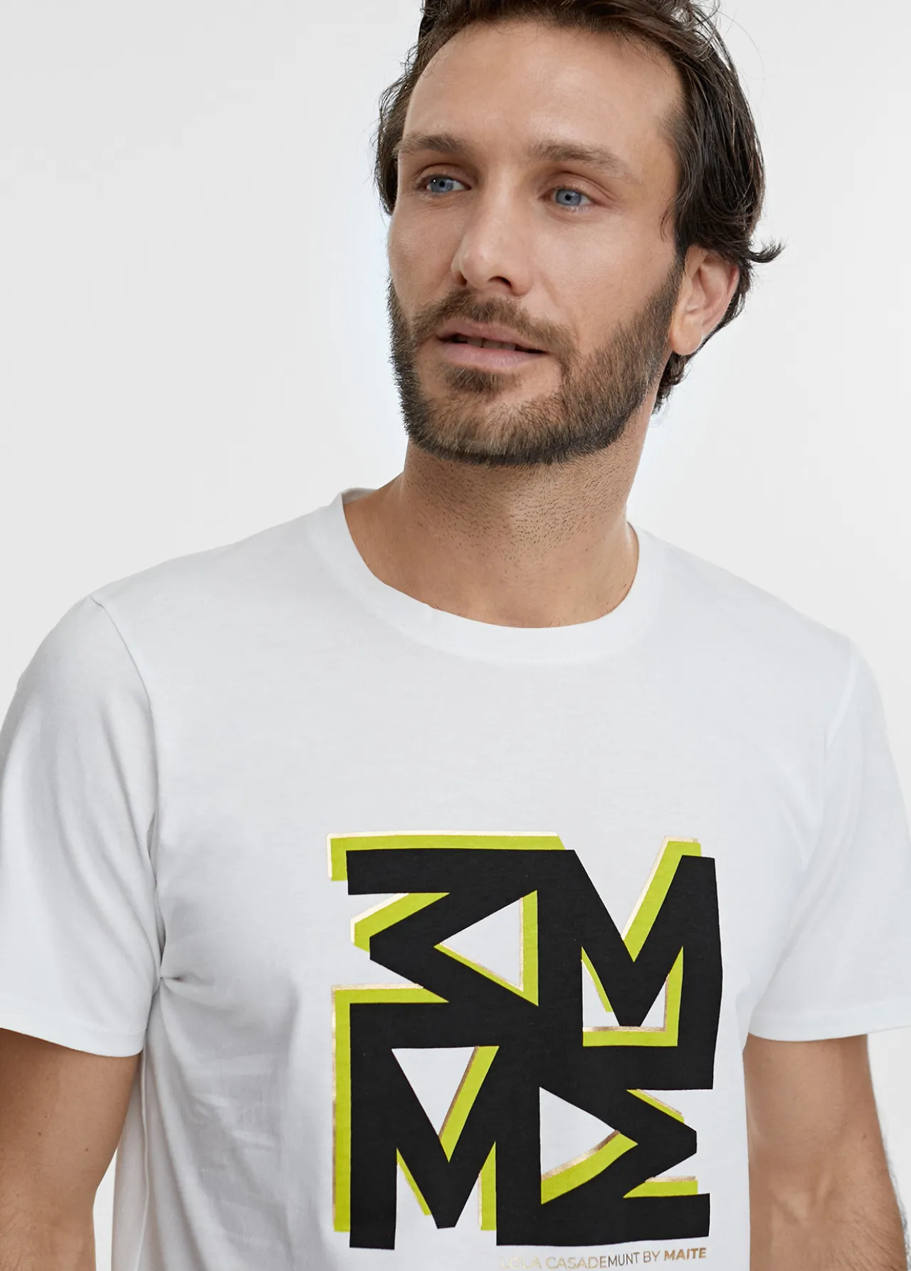 camiseta_hombre_2-2.webp Lola Casademunt Camisetas Y Tops | Baño<Camiseta hombre BLANCO-ROJO