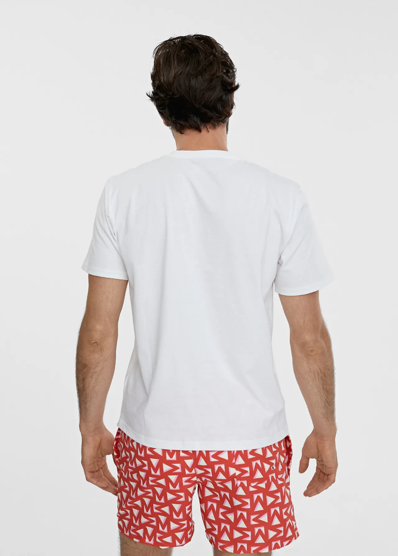 camiseta_hombre_5.webp Lola Casademunt Camisetas Y Tops | Baño<Camiseta hombre BLANCO-ROJO