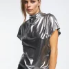Lola Casademunt Camisetas Y Tops<Camiseta laminada plata PLATEADO