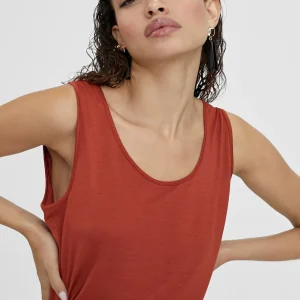 Lola Casademunt Camisetas Y Tops<Camiseta lisa de tirantes CALDERA