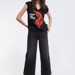Lola Casademunt Camisetas Y Tops<Camiseta tigre strass NEGRO