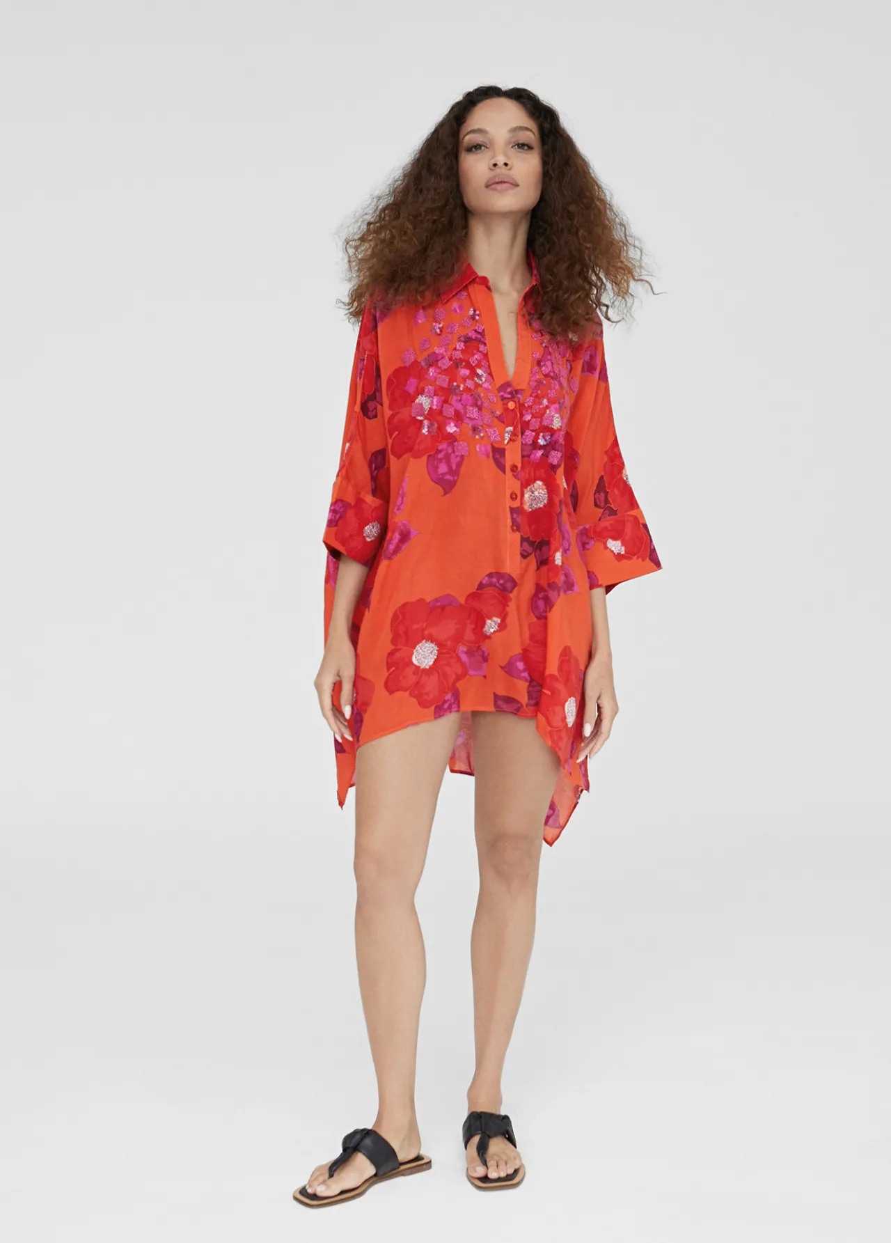 camisola_estampado_floral_4.webp Lola Casademunt Baño<Camisola estampado floral NARANJA-ROSA