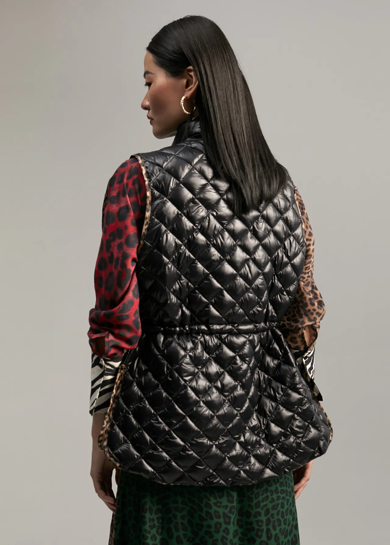 chaleco_detalles_animal_print_5.webp Lola Casademunt Animal Print | Chalecos<Chaleco detalles animal print NEGRO