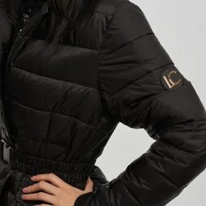 Lola Casademunt Abrigos Y Cazadoras | Chaquetas Y Gabardinas<Chaqueta acolchada con cinturón NEGRO